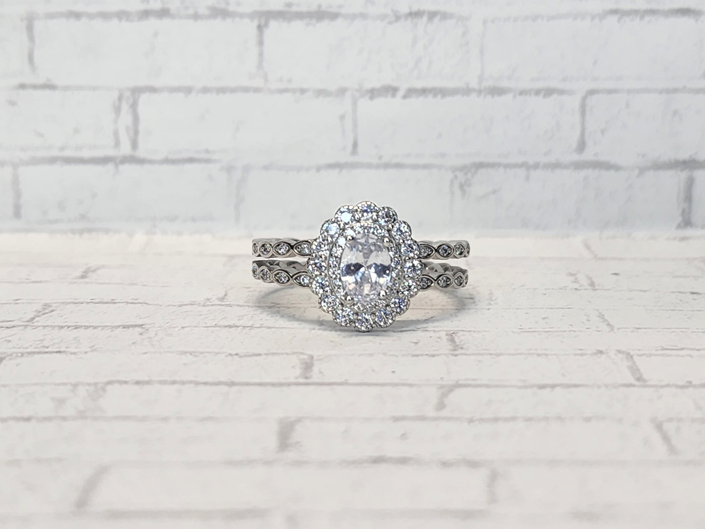 Size 10 Sterling Silver - 10C04 White