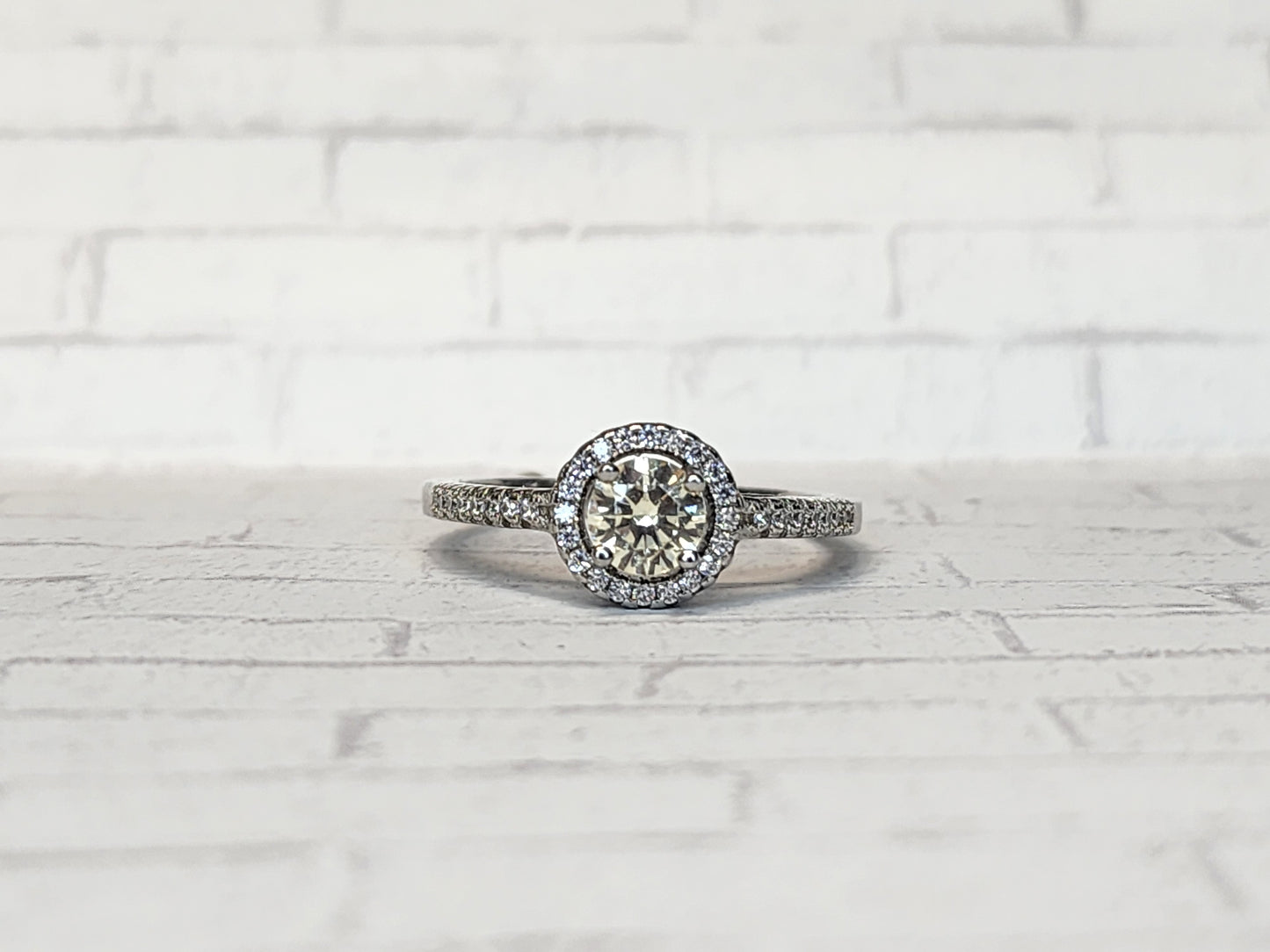 Size 11 Sterling Silver - 11C02 White