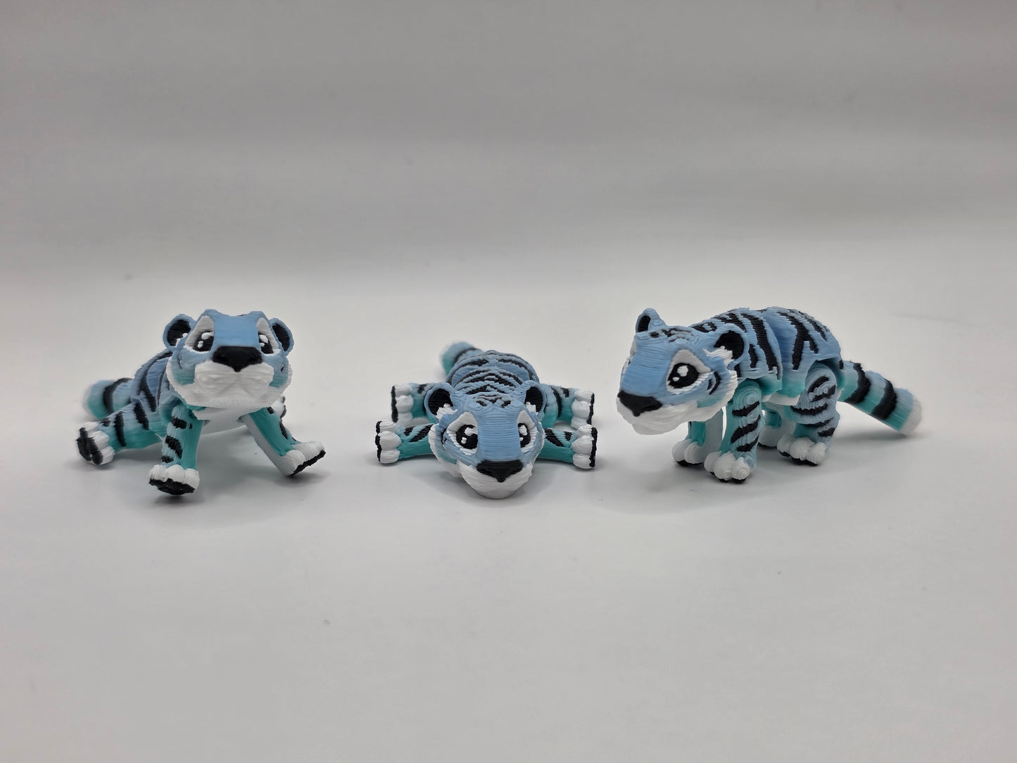 Tiger (Teal/Blue ombre) - 3D POCKET PAL