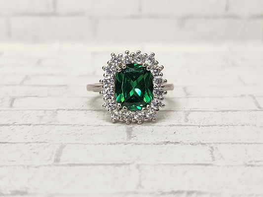 Size 7 Sterling Silver - 728 Green