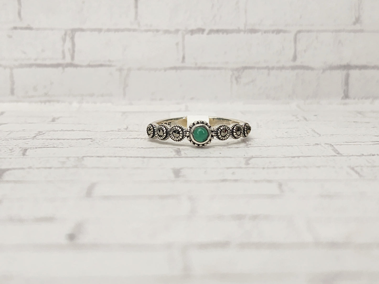 Size 8 Sterling Silver - 844 Green Jade