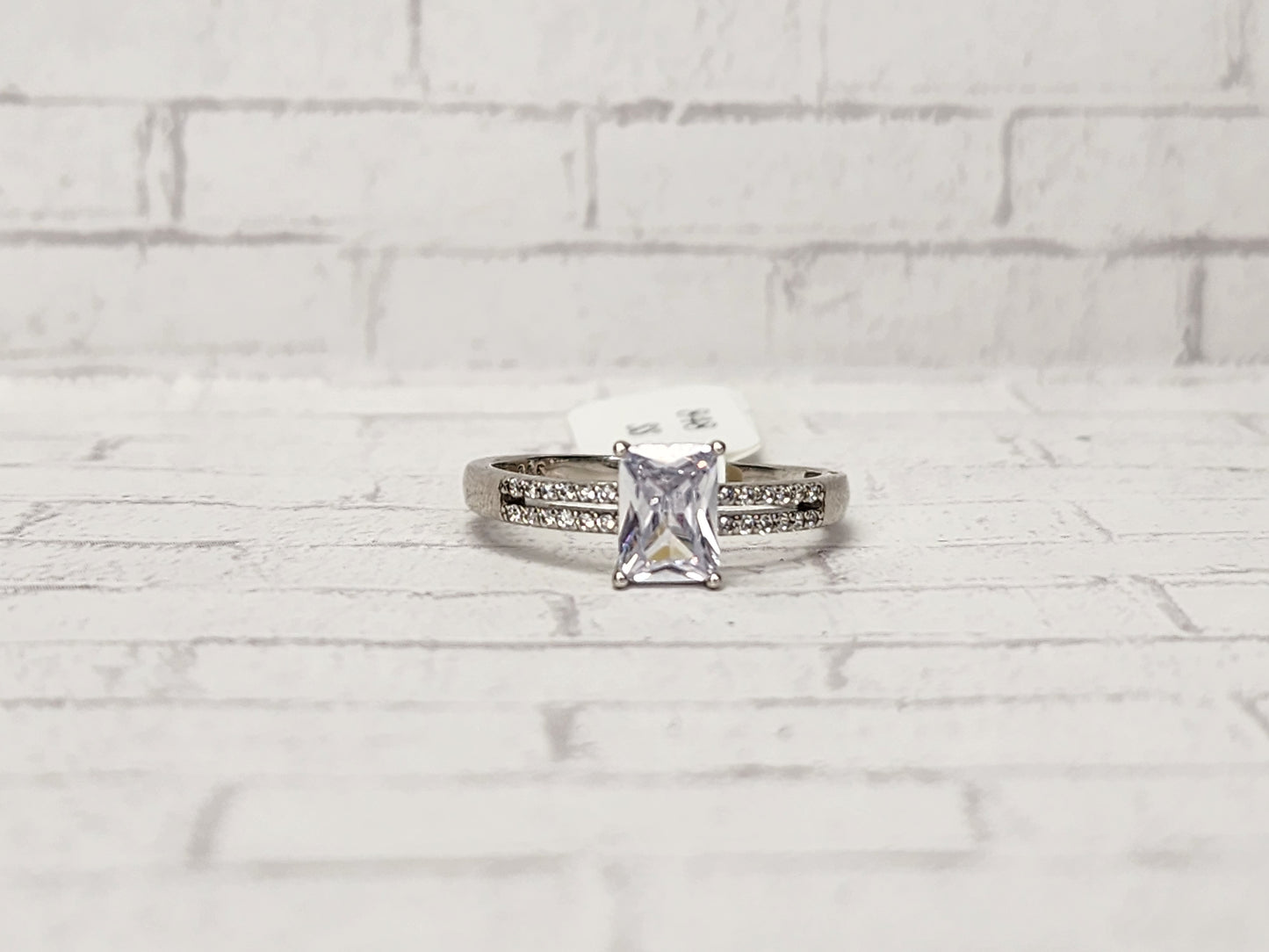 Size 8 Sterling Silver - 848 White