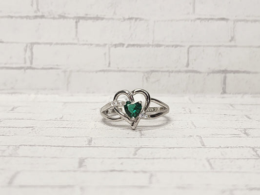 Size 8 Sterling Silver - 849 Green Heart
