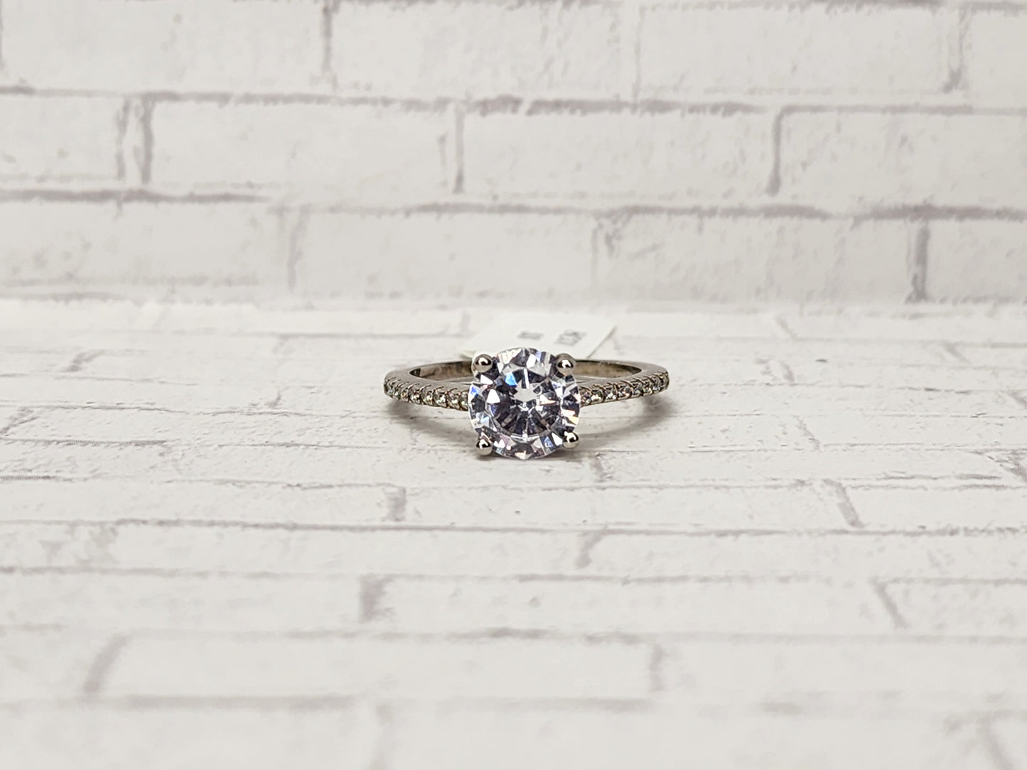 Size 8 Sterling Silver - 8C01 White