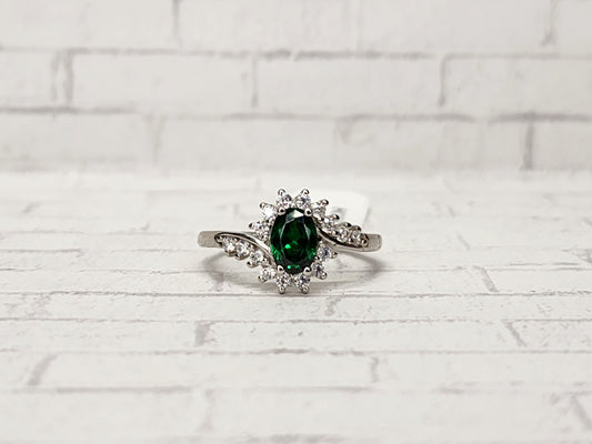 Size 8 Sterling Silver - 8C02 Green