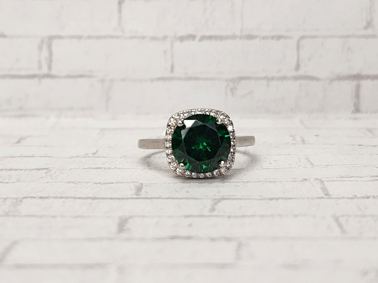 Size 9 Sterling Silver - 952 Green