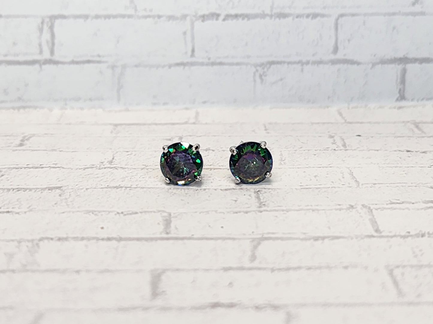 Sterling Silver Earrings E06 Mystic Studs