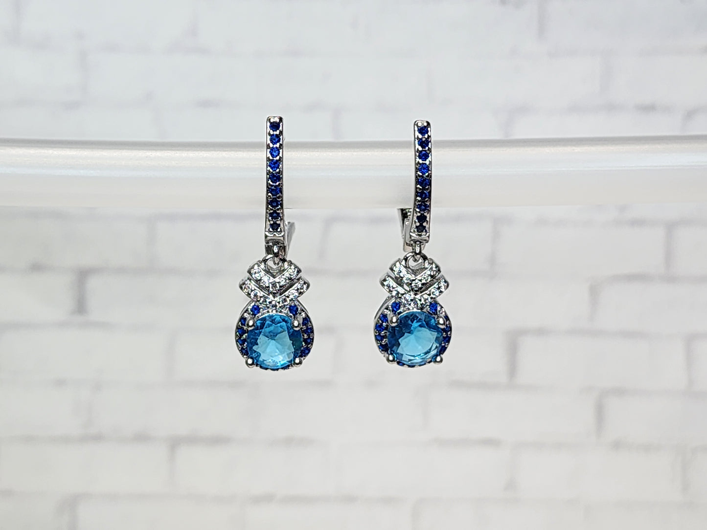 Sterling Silver Earrings E24 Blue Clasp Dangles