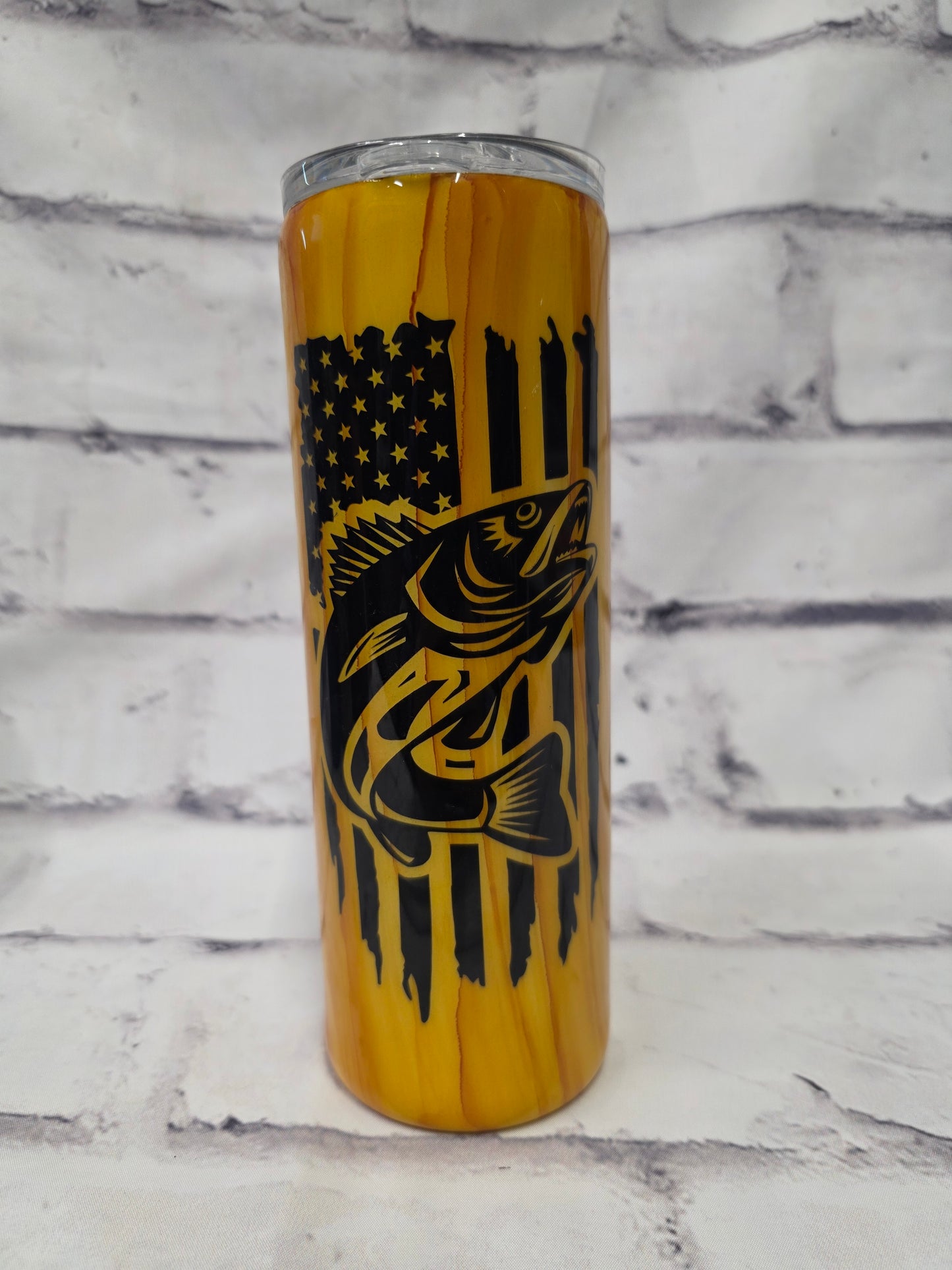 Fishing with flag on woodgrain - Epoxy 20 oz