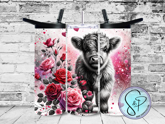 Red and pink roses with highland cow - 20 oz