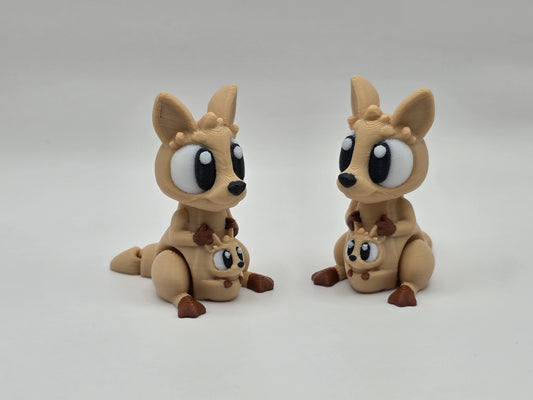 Kangaroo w/ baby - POCKET PAL