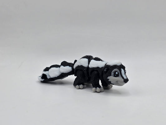 Skunk (keychain)