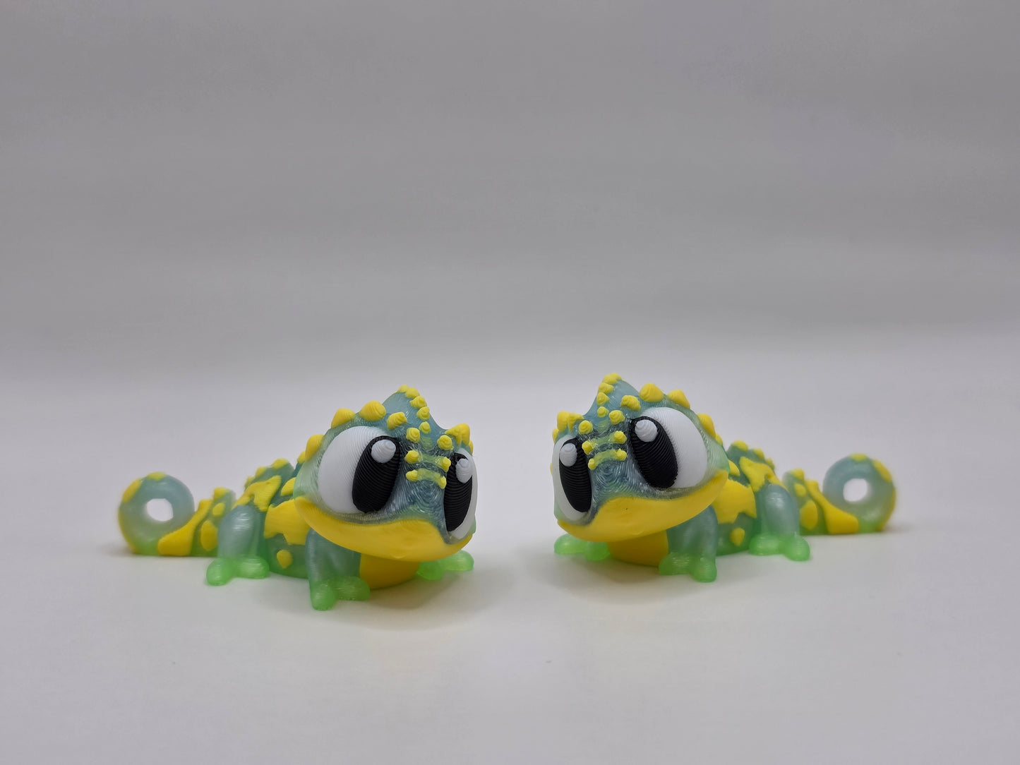 Chameleon (keychain) - POCKET PAL