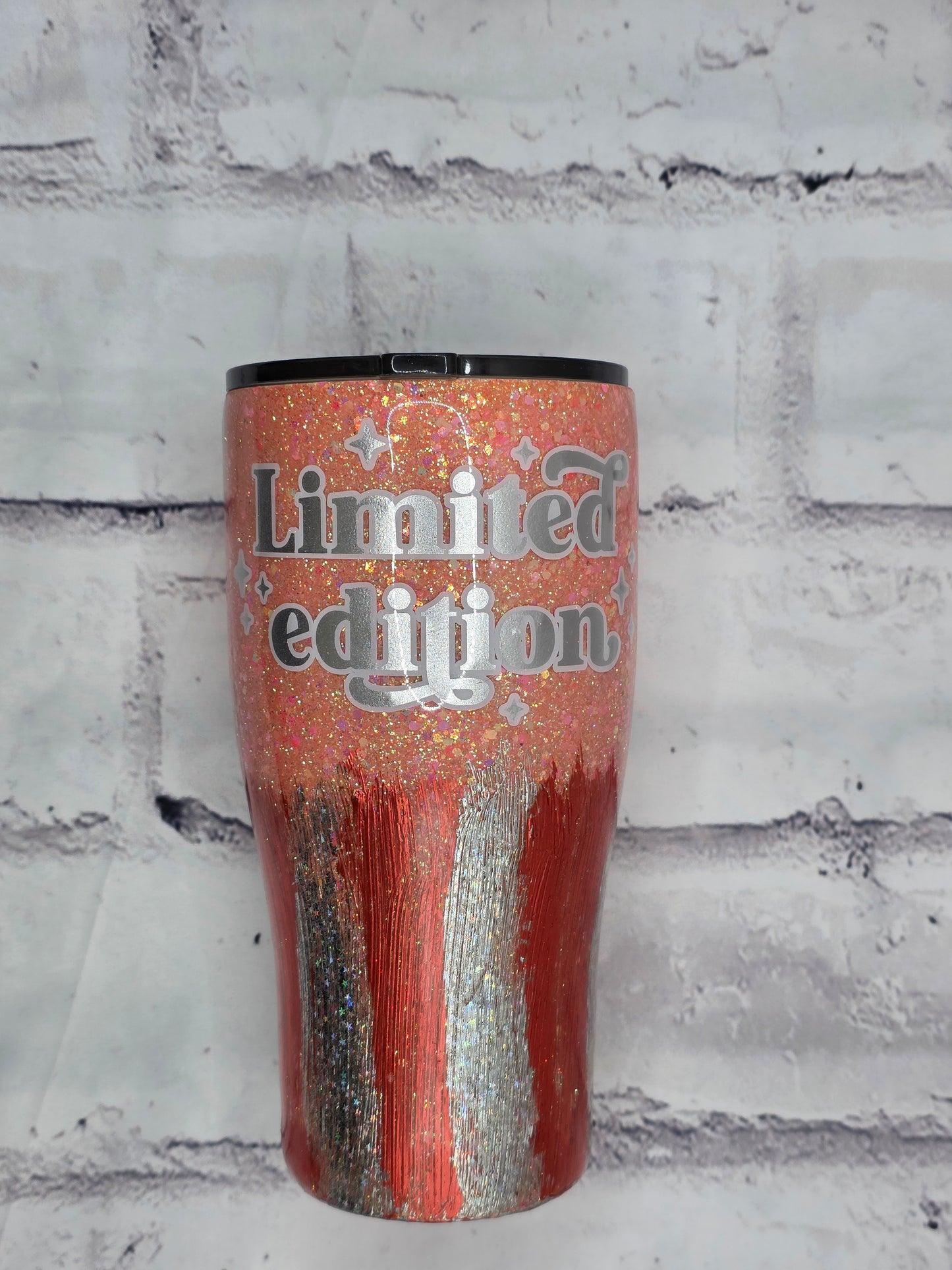 Limited Edition - Epoxy 30 oz Curve
